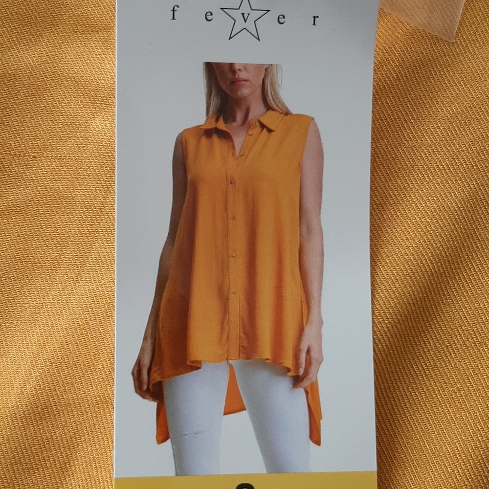 Ladies fever sleeveless blouse